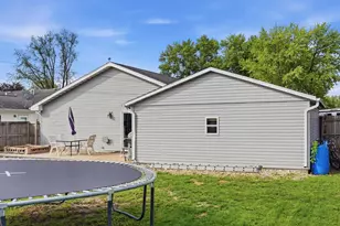 1108 Harvey Dr, Sterling, IL 61081 - Photo 5