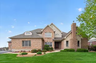 308 Castlewynd Dr, Loves Park, IL 61111 - Photo 3