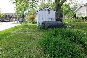 818 6th St, Lasalle, IL 61301 - Photo 17