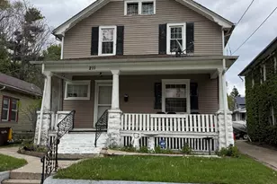 211 Adams St, Rockford, IL 61107 - Photo 19