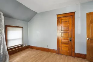 211 Adams St, Rockford, IL 61107 - Photo 17