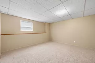 988 Thickett Trail, Roscoe, IL 61073 - Photo 29