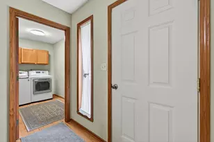 988 Thickett Trail, Roscoe, IL 61073 - Photo 3