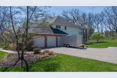 1687 Barberry Circle, Freeport, IL 61032 - Photo 47