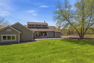 21/23 Cedar Rim Trail, Galena, IL 61036 - Photo 3