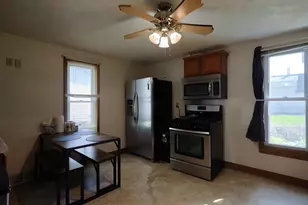 1234 West St, Rockford, IL 61102 - Photo 9