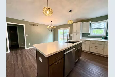 805 E Market Street, Hennepin, IL 61327 - Photo 3