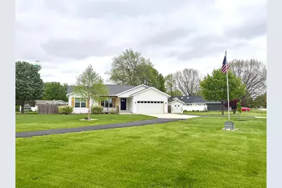 805 E Market Street, Hennepin, IL 61327 - Photo 25