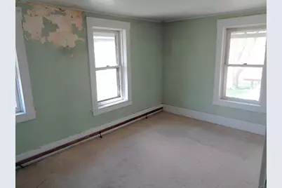 106 W Second Street, Leaf River, IL 61047 - Photo 17