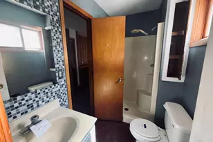 1331 W Logan St, Freeport, IL 61032 - Photo 29