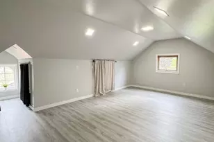 3422 Fremont St, Rockford, IL 61103 - Photo 9