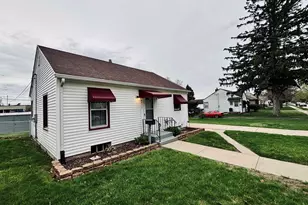 4933 Illinois St, Loves Park, IL 61111 - Photo 3