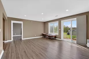6957 E Wildwood Rd, Stillman Valley, IL 61084 - Photo 29