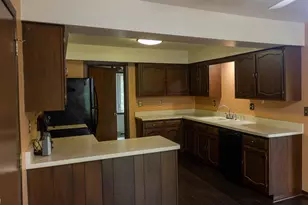 6360 Dandbridge Blvd, Rockford, IL 61103 - Photo 5