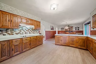2600 East Ct, Belvidere, IL 61008 - Photo 13