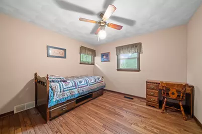 2600 East Ct, Belvidere, IL 61008 - Photo 21