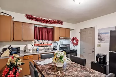 422 S Henrietta Avenue, Rockford, IL 61102 - Photo 29