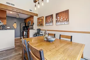 127 Plum Cove Dr, Galena, IL 61036 - Photo 7