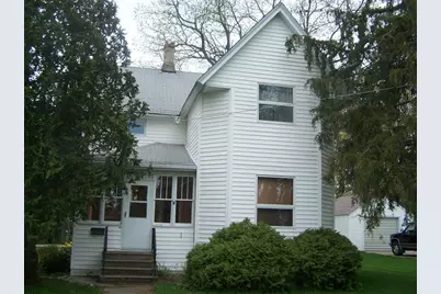 705 W Main, Warren, IL 61087 - Photo 1