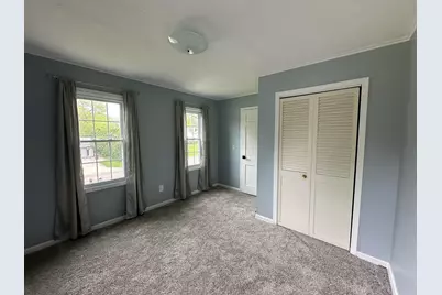 253 Park Crest Dr, Freeport, IL 61032 - Photo 35