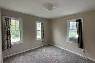 253 Park Crest Dr, Freeport, IL 61032 - Photo 37