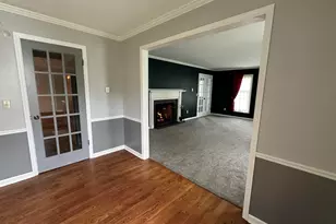 253 Park Crest Dr, Freeport, IL 61032 - Photo 13