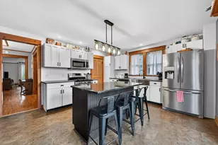 525 W Hurlbut Ave, Belvidere, IL 61008 - Photo 11