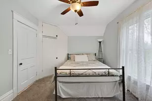 525 W Hurlbut Ave, Belvidere, IL 61008 - Photo 21