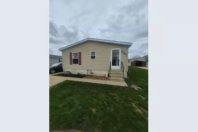 2221 Iris Avenue, Belvidere, IL 61008 - Photo 1