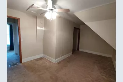 715 E 3rd Street, Belvidere, IL 61008 - Photo 23