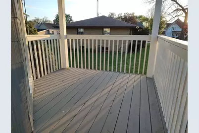 715 E 3rd Street, Belvidere, IL 61008 - Photo 7
