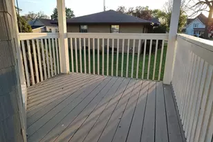 715 E 3rd St, Belvidere, IL 61008 - Photo 7