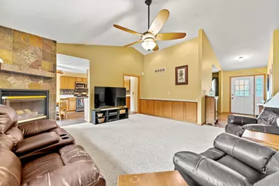 211 Carson Drive, Poplar Grove, IL 61065 - Photo 13