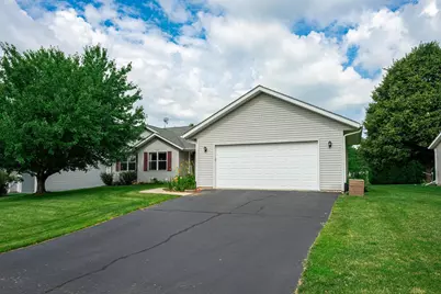 211 Carson Drive, Poplar Grove, IL 61065 - Photo 3