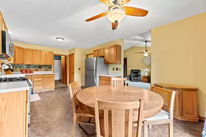 211 Carson Drive, Poplar Grove, IL 61065 - Photo 11