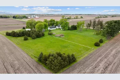 8162 S Perryville Road, Cherry Valley, IL 61016 - Photo 31