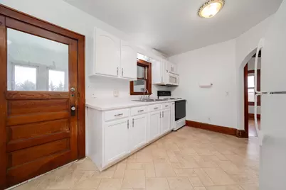 8162 S Perryville Road, Cherry Valley, IL 61016 - Photo 7