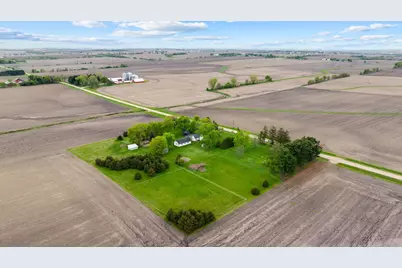 8162 S Perryville Road, Cherry Valley, IL 61016 - Photo 33