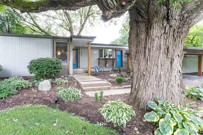 4609 Brookview Drive, Rockford, IL 61114 - Photo 3