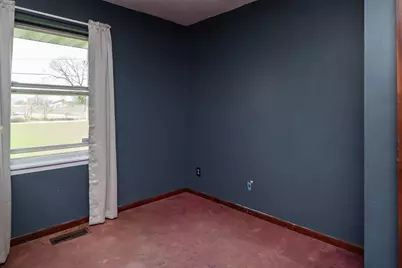 2402 Rockwell Street, Rockford, IL 61101 - Photo 17