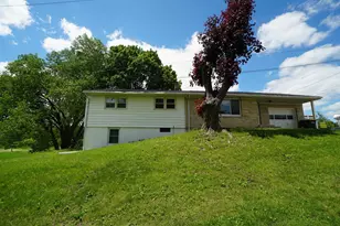 201 S Jackson, Hanover, IL 61041 - Photo 45