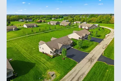 723 Yingling Drive, Dixon, IL 61021 - Photo 5