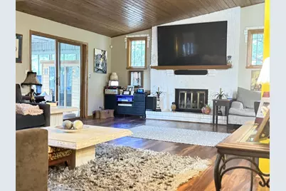 1438 Ramsey Close, Rockford, IL 61107 - Photo 9