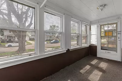 2012 17th Avenue, Rockford, IL 61104 - Photo 5