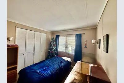 2705 St Vincents Avenue, Lasalle, IL 61301 - Photo 9