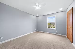 3095 Bauer Dr, Machesney Park, IL 61115 - Photo 17