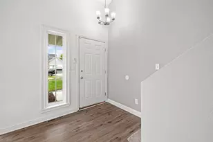 3095 Bauer Dr, Machesney Park, IL 61115 - Photo 3