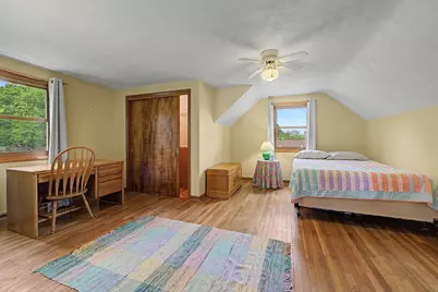 1334 S Blackhawk Avenue, Freeport, IL 61032 - Photo 19