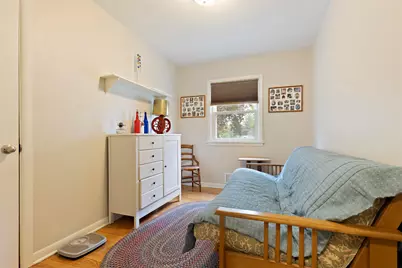 2023 Crestwood Avenue, Rockford, IL 61103 - Photo 9
