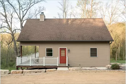 5829 S Pleasant Hill Road, Elizabeth, IL 61028 - Photo 7